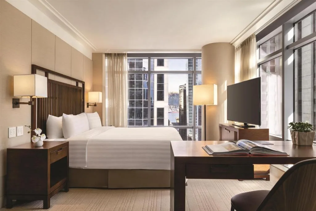 Hyatt Vancouver Downtown Alberni — 5