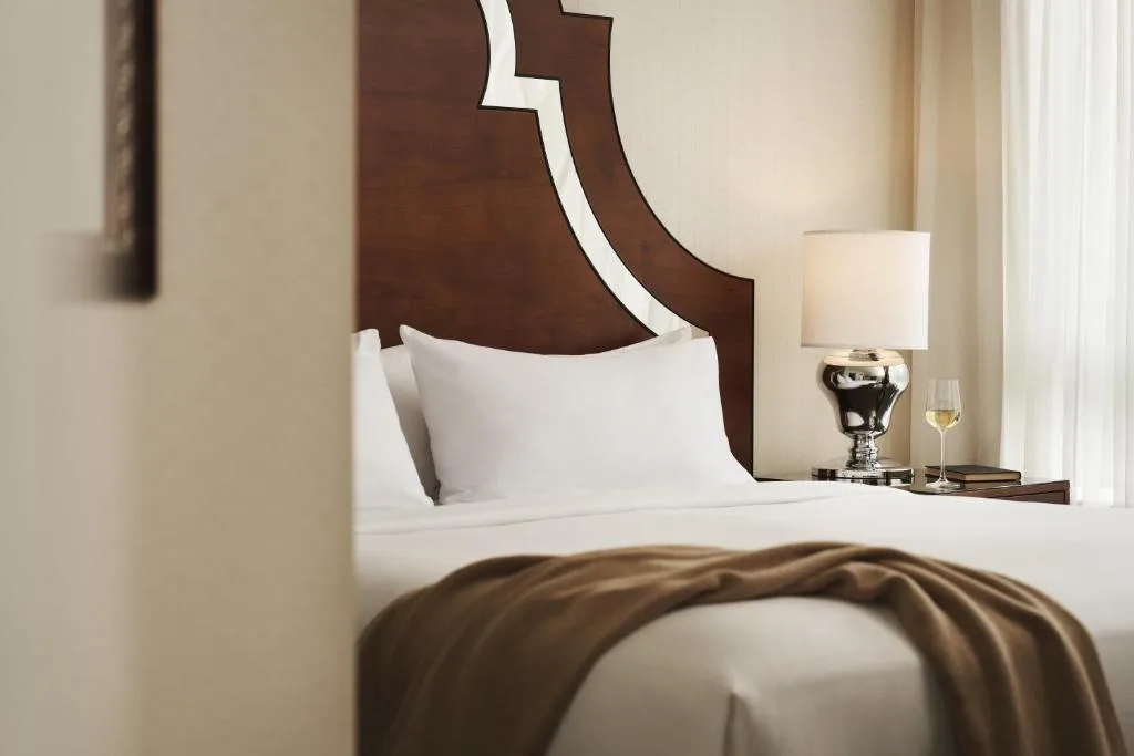 L'Hermitage Hotel — 2