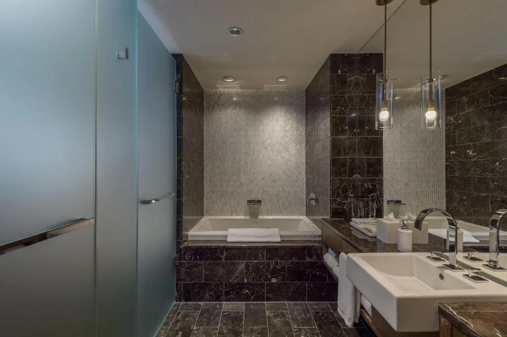 Loden Vancouver — 3