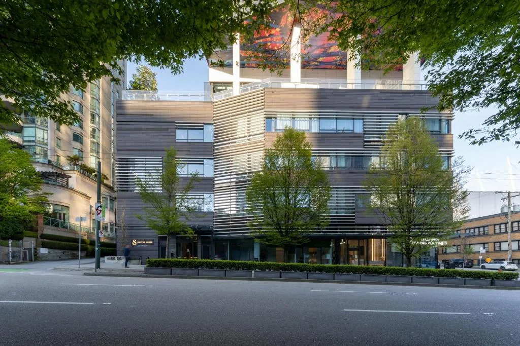 Smithe House — 3