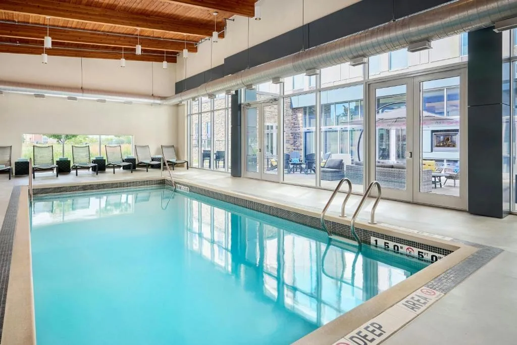 Aloft by Marriott Vaughan Mills — 4