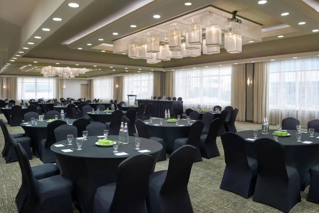 SpringHill Suites by Marriott Toronto Vaughan — 5