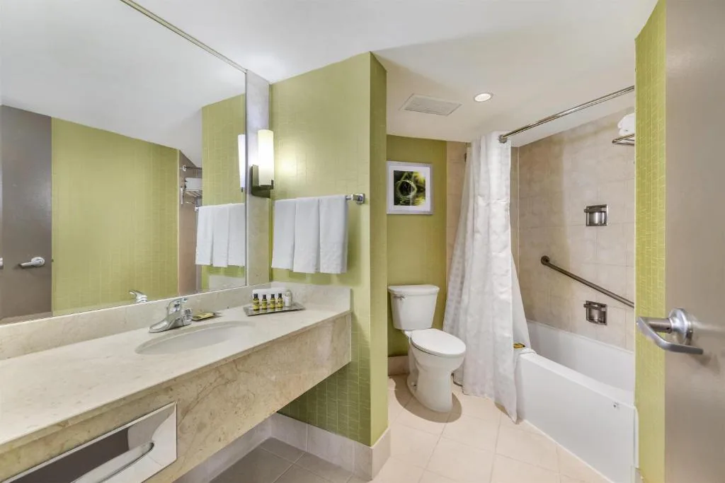 Best Western Plus Waterfront Hotel — 2