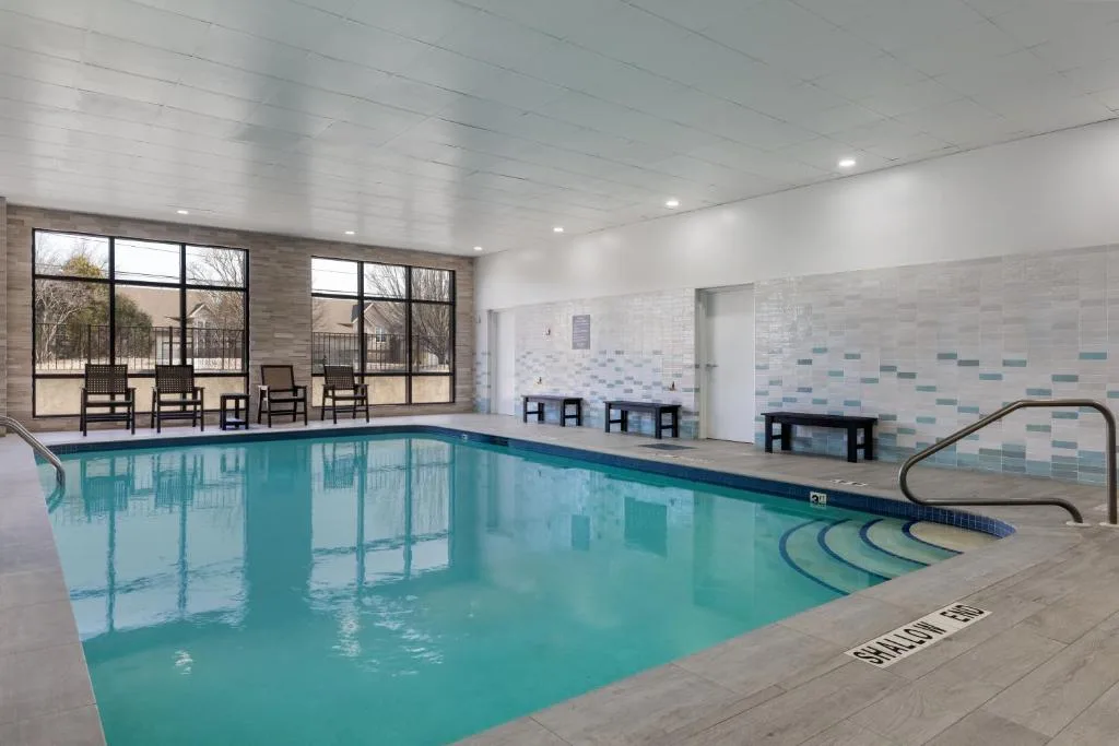 Hampton Inn & Suites by Hilton Windsor — 4