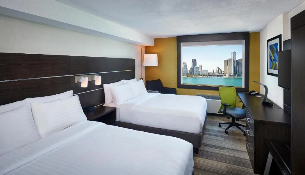 Holiday Inn Express Windsor Waterfront by IHG — 2