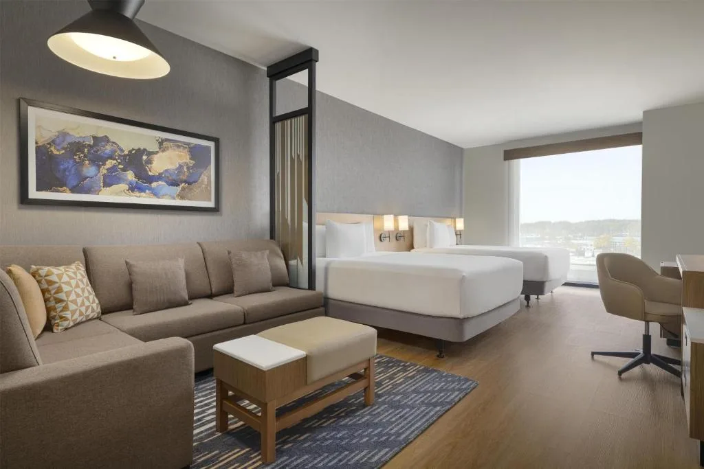 Hyatt Place Windsor — 5