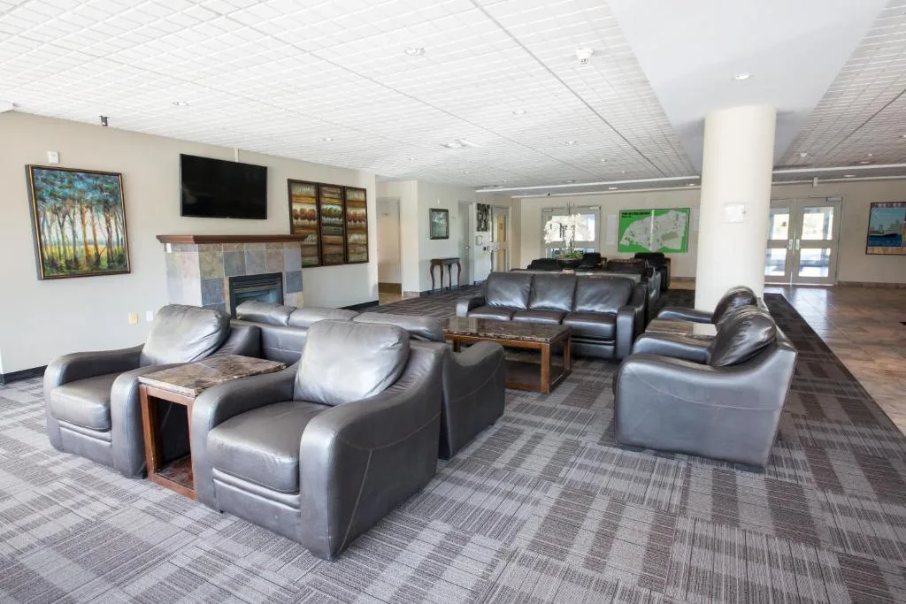 Residence & Conference Centre - Windsor — 5