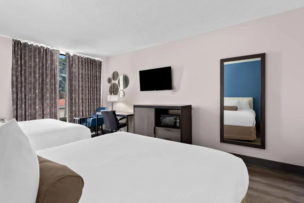 SureStay Plus by Best Western Windsor — 2