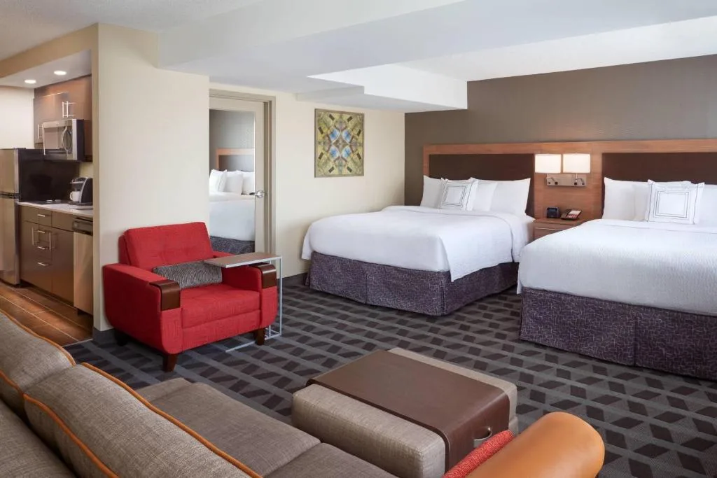 TownePlace Suites by Marriott Windsor — 2