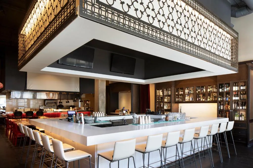 Alt Hotel Winnipeg — 4