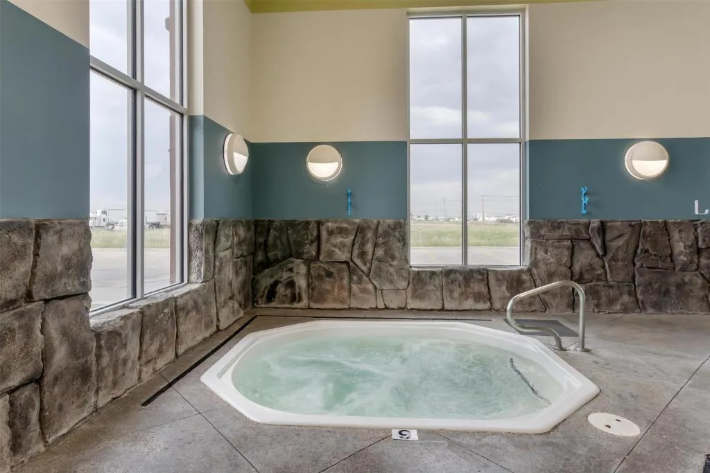 Best Western Plus Winnipeg West — 3