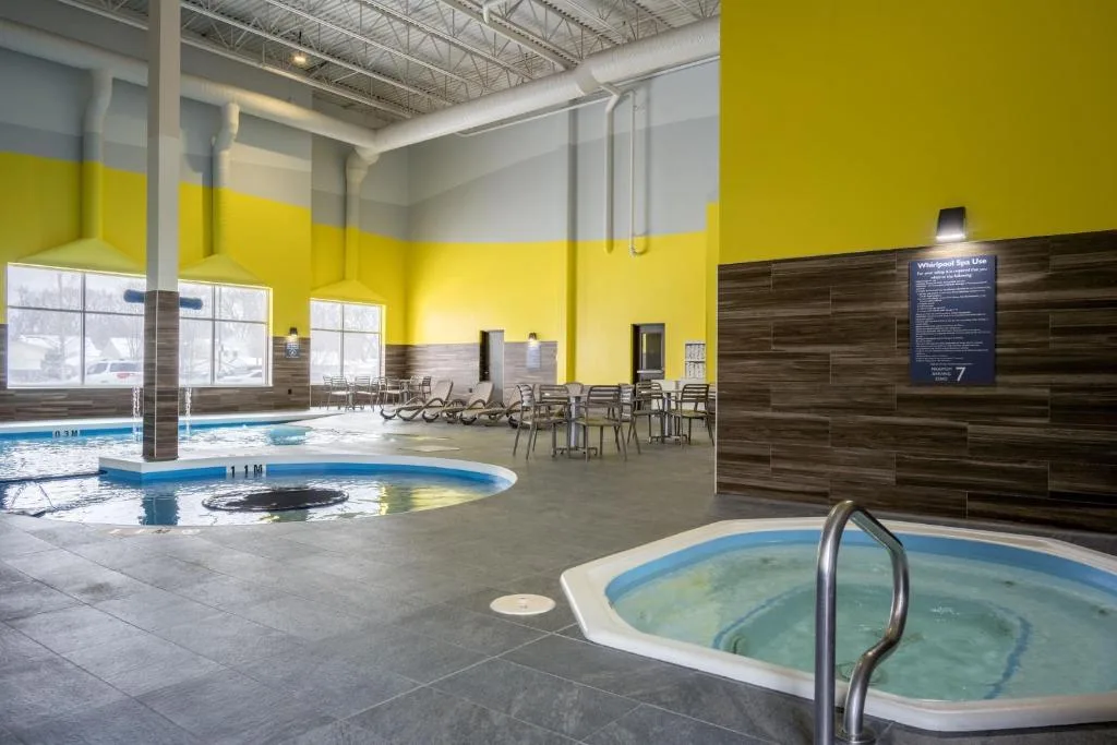 Fairfield Inn & Suites by Marriott Winnipeg — 4