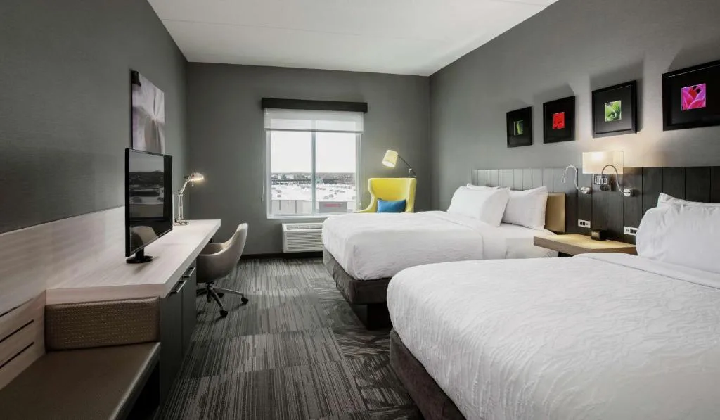 Hilton Garden Inn Winnipeg South — 2