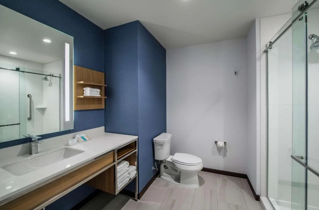 Hilton Garden Inn Winnipeg South — 3