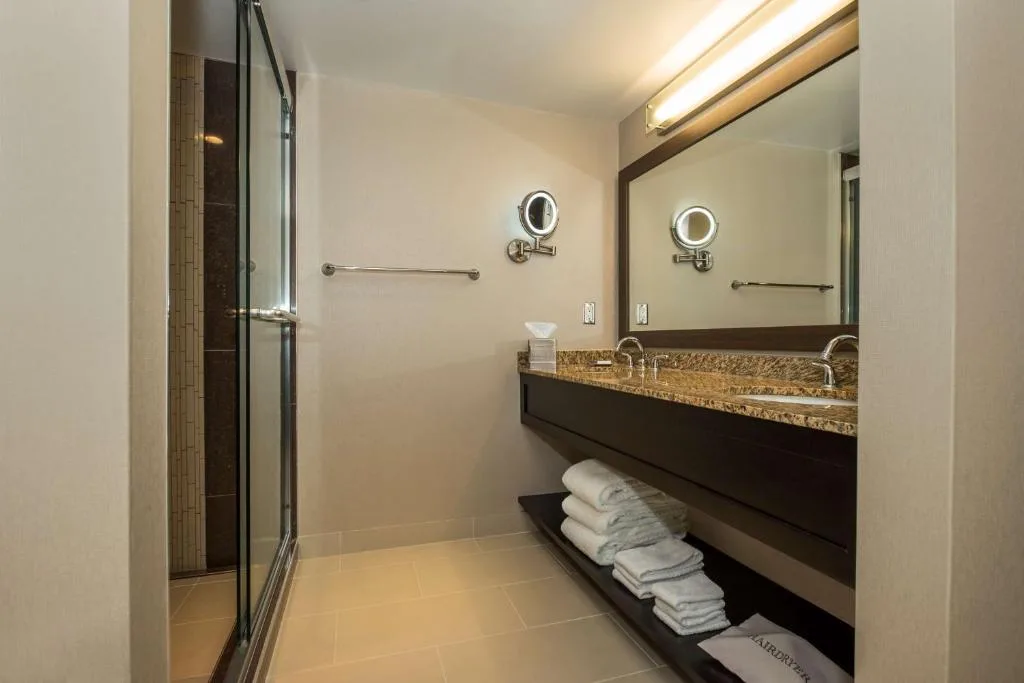 Hilton Winnipeg Airport Suites — 2