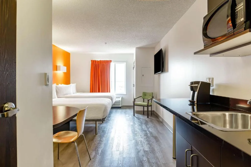 Motel 6-Headingley, MB - Winnipeg West — 2
