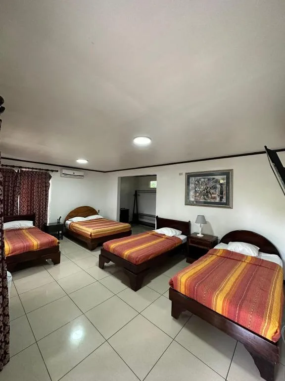 Brillasol Airport Hotel — 2