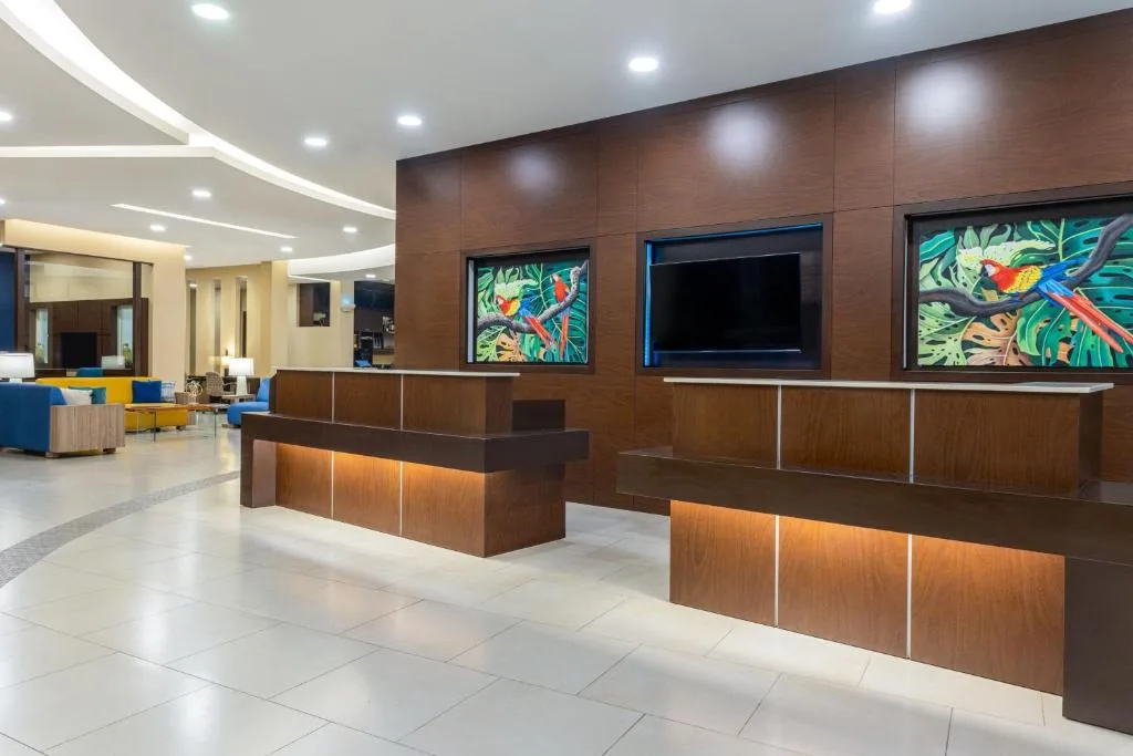 Courtyard by Marriott San Jose Airport Alajuela — 4