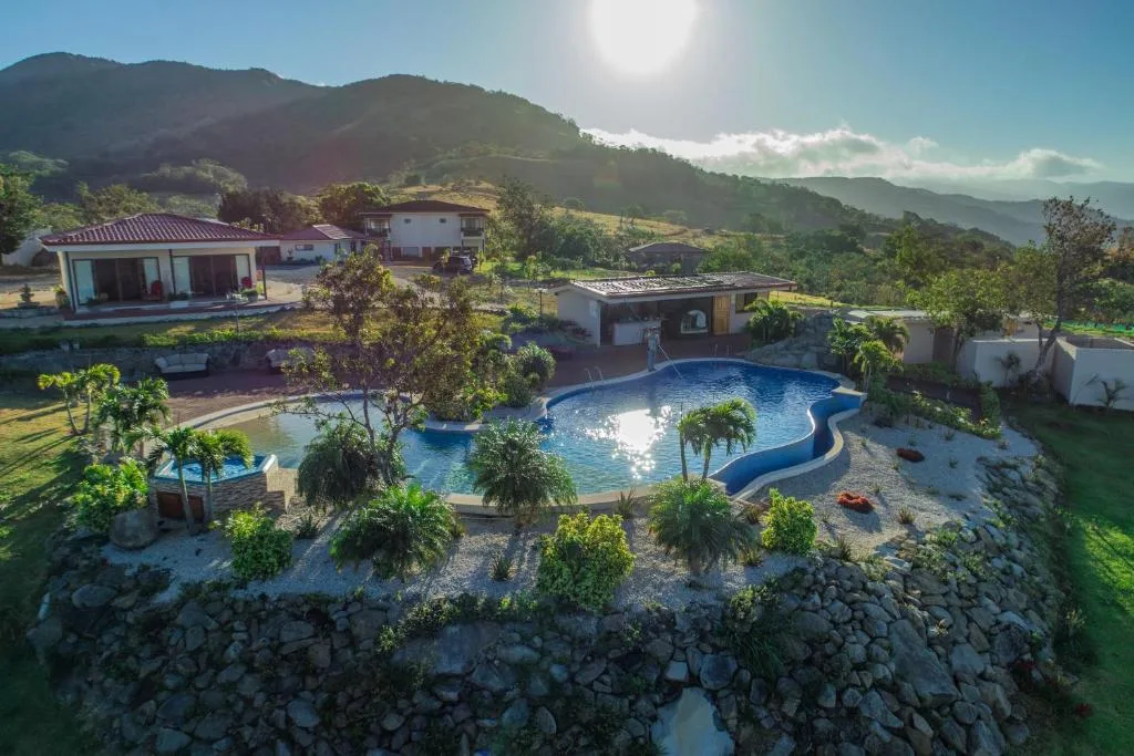 Vida Mountain Resort & Spa Adults Only — 3