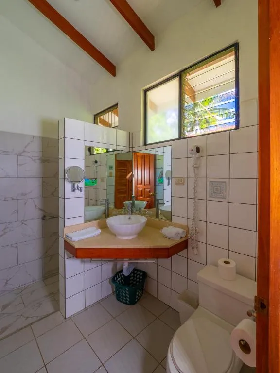 Hotel Colinas del Sol — 3