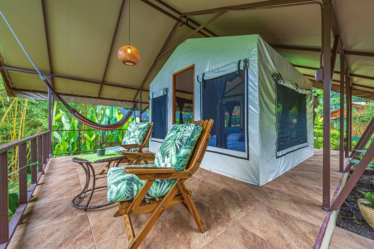 Las Caletas Lodge — 2