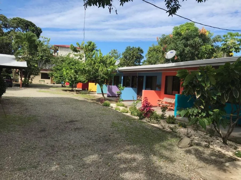 Cabinas Surf Side — 4