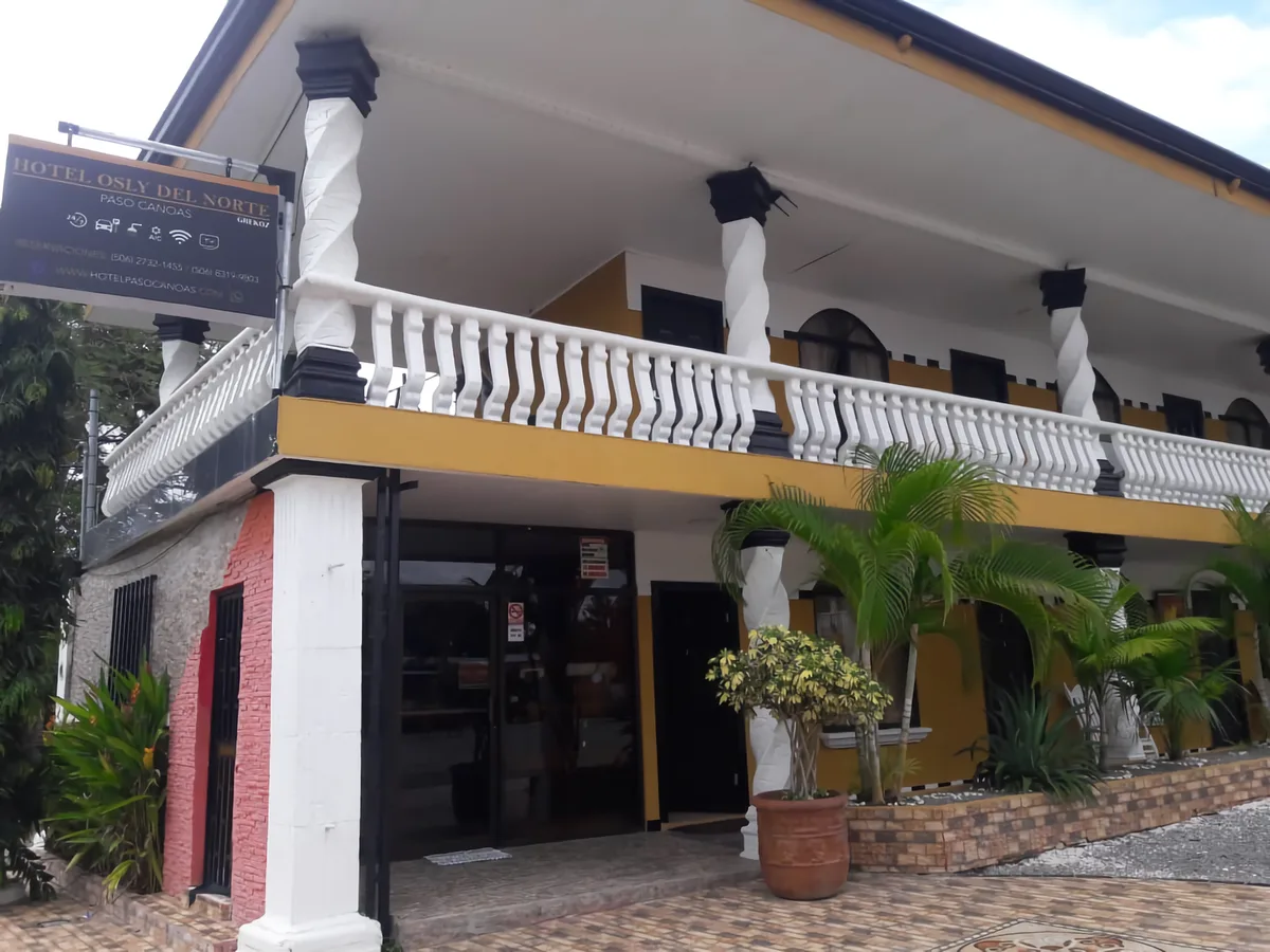 Hotel Paso Canoas Osly
