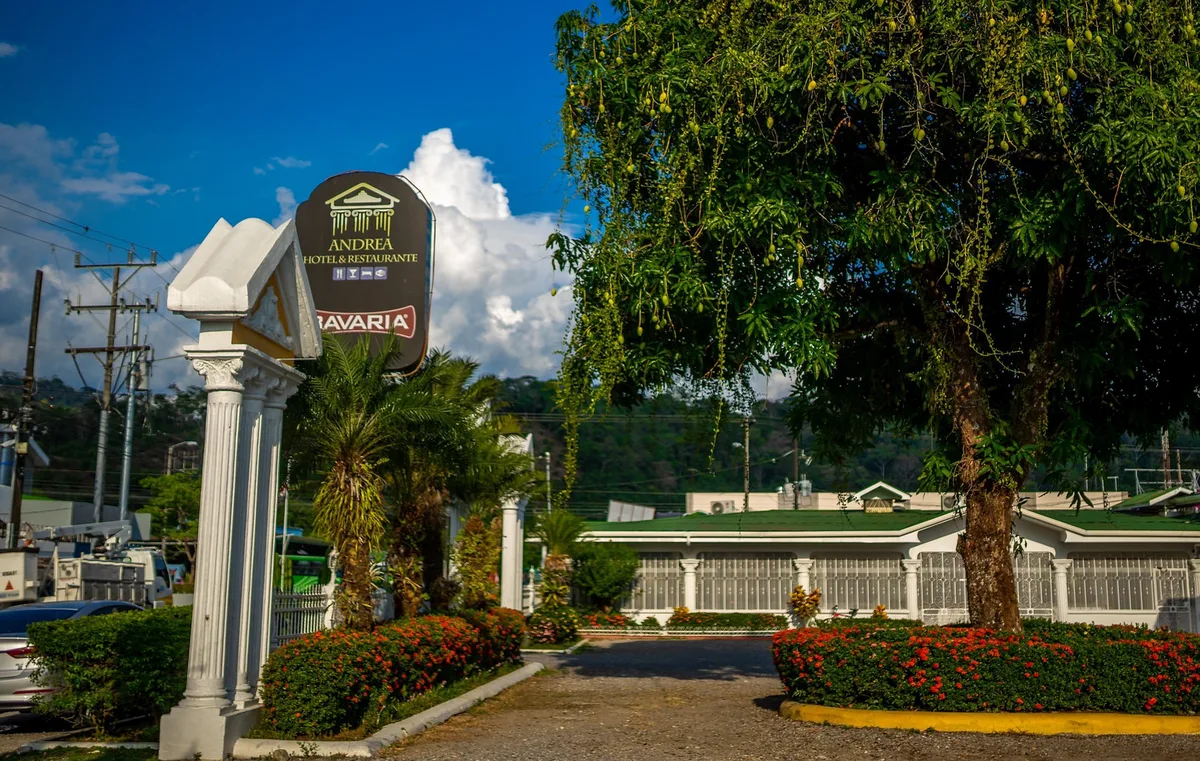 Hotel Restaurante Andrea — 2