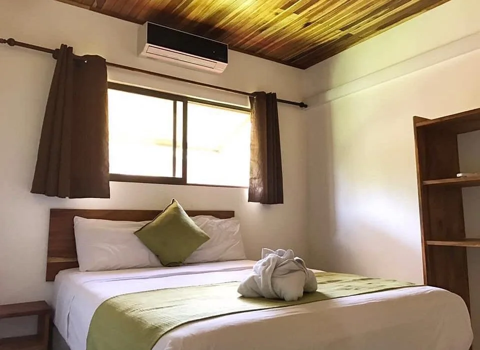 El Gato Rojas Surf Hostel — 4