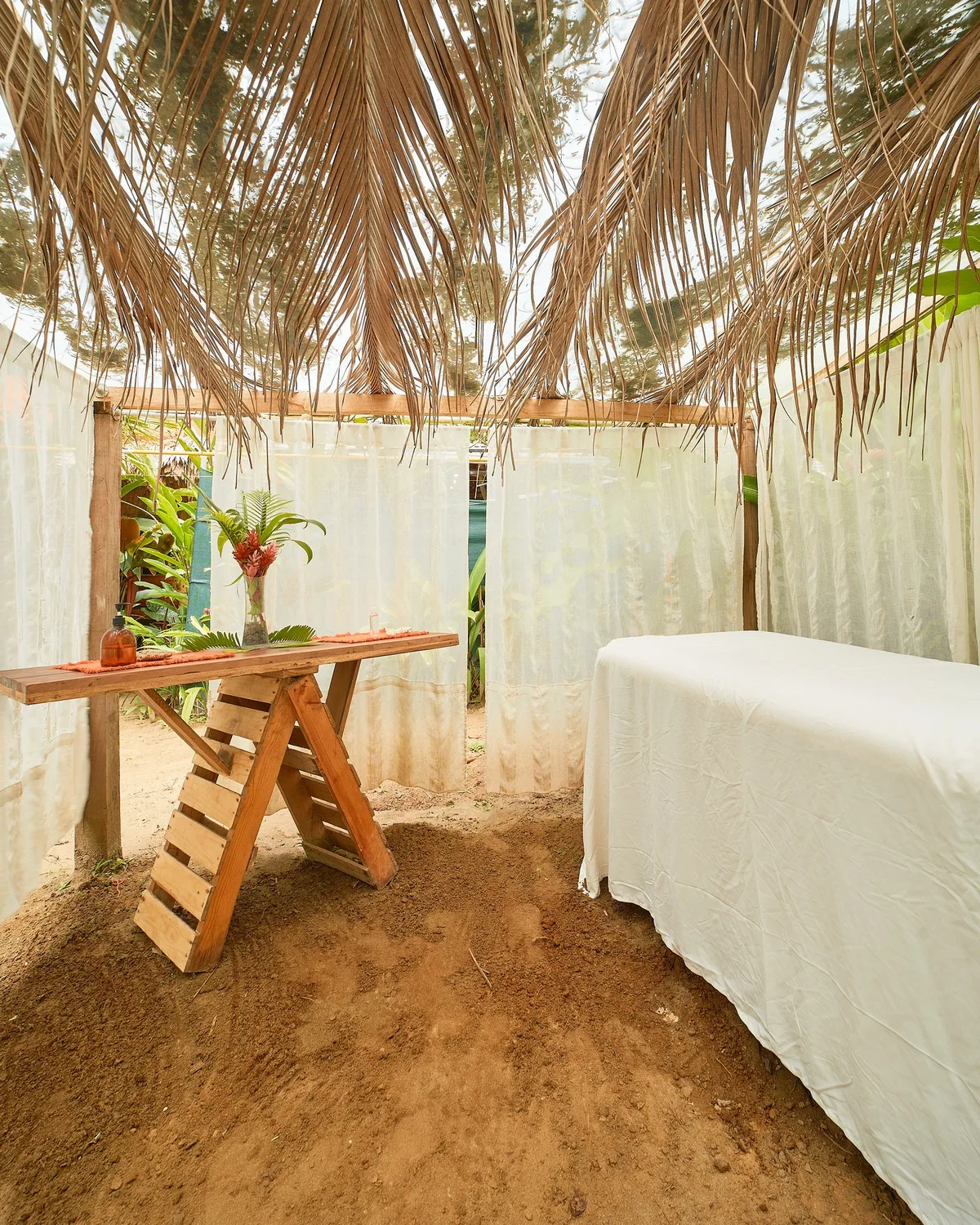 Playa 506 Beachfront Hostel & Ecolodge