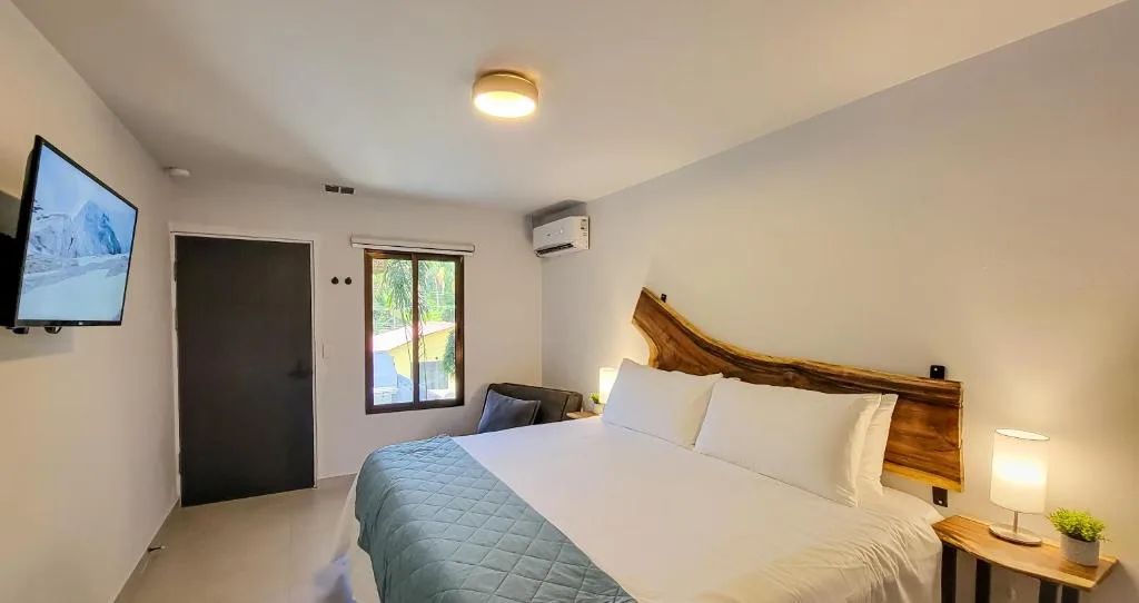Anika Boutique Suites — 2