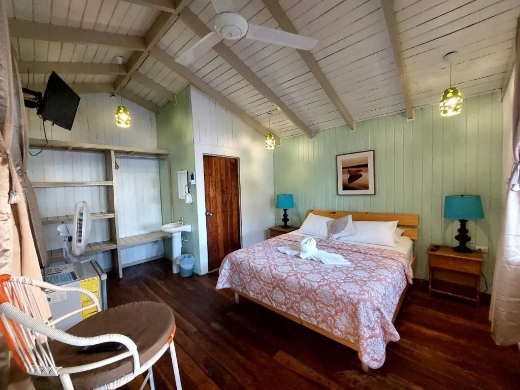 Hotel M&M Beach House — 2