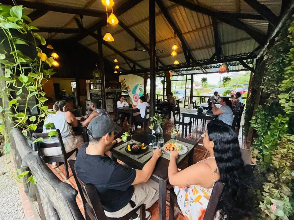 Casona Rústica & Bungalow — 2