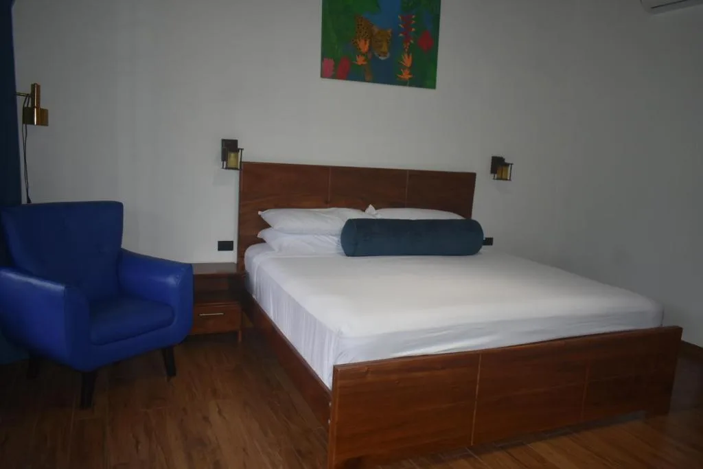 Hotel Roca Negra Del Arenal — 3