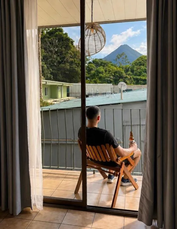 Viajero La Fortuna Hostel — 4