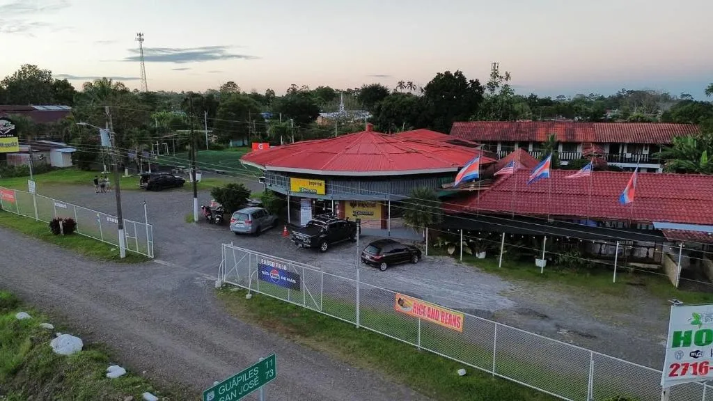 Hotel & Restaurante Tabacones — 5