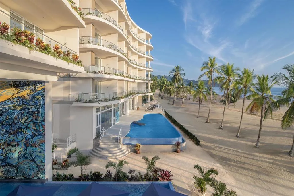 Clarita's Beach Bar & Resort, WorldHotels Elite