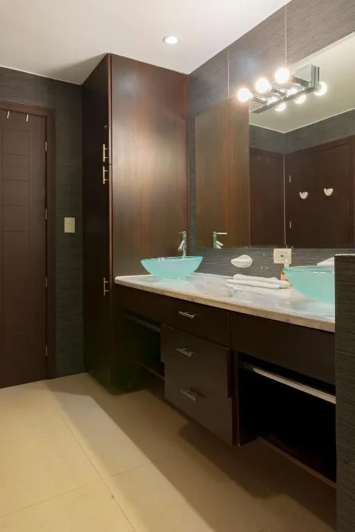 Diamante del Sol Ocean front condos, Micasas — 3