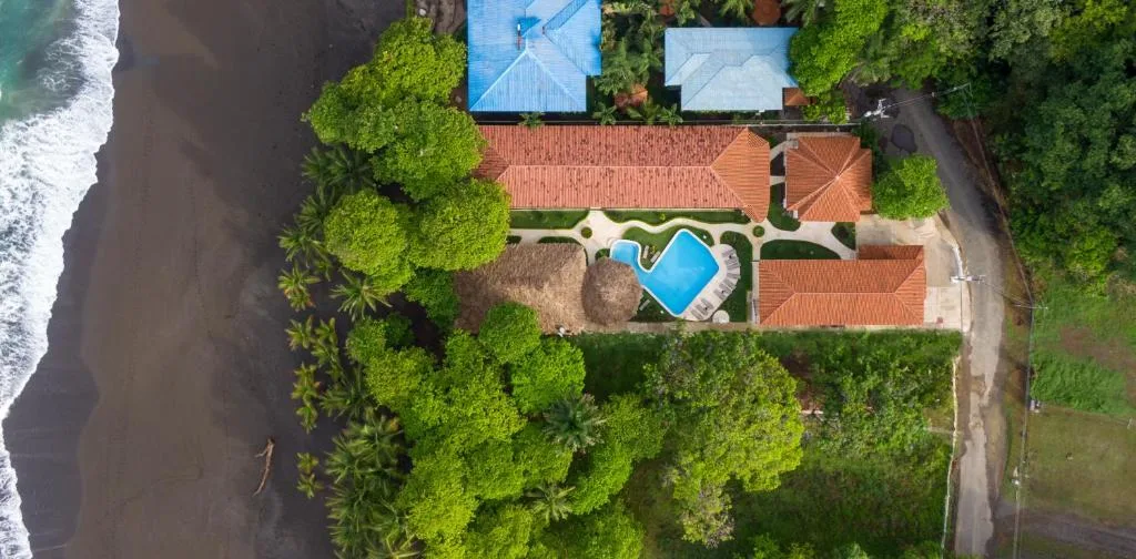 Fuego del Sol Beachfront Hotel — 5