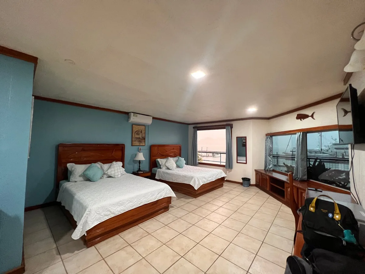 Fish Hook Marina & Lodge — 4
