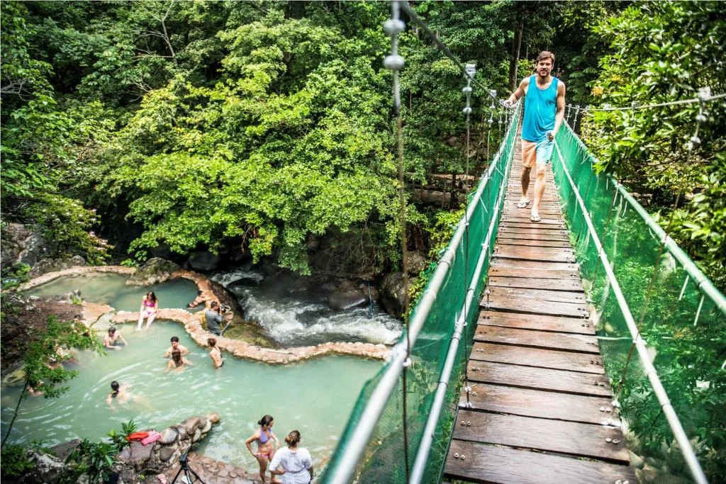 Hacienda Guachipelin Volcano Ranch Hotel & Hot Springs — 4
