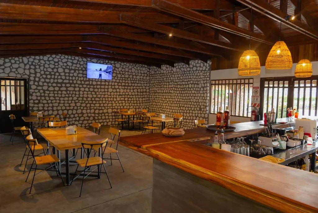 Hotel Las Espuelas, Bar & Restaurant — 5