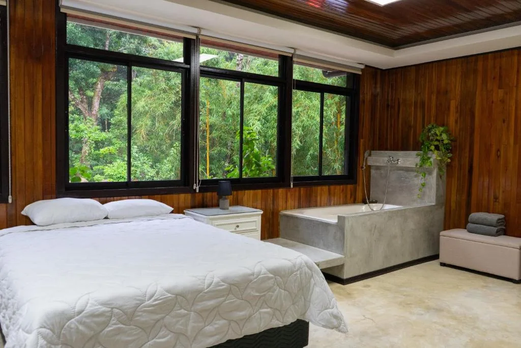 Casa Coyota Hotel