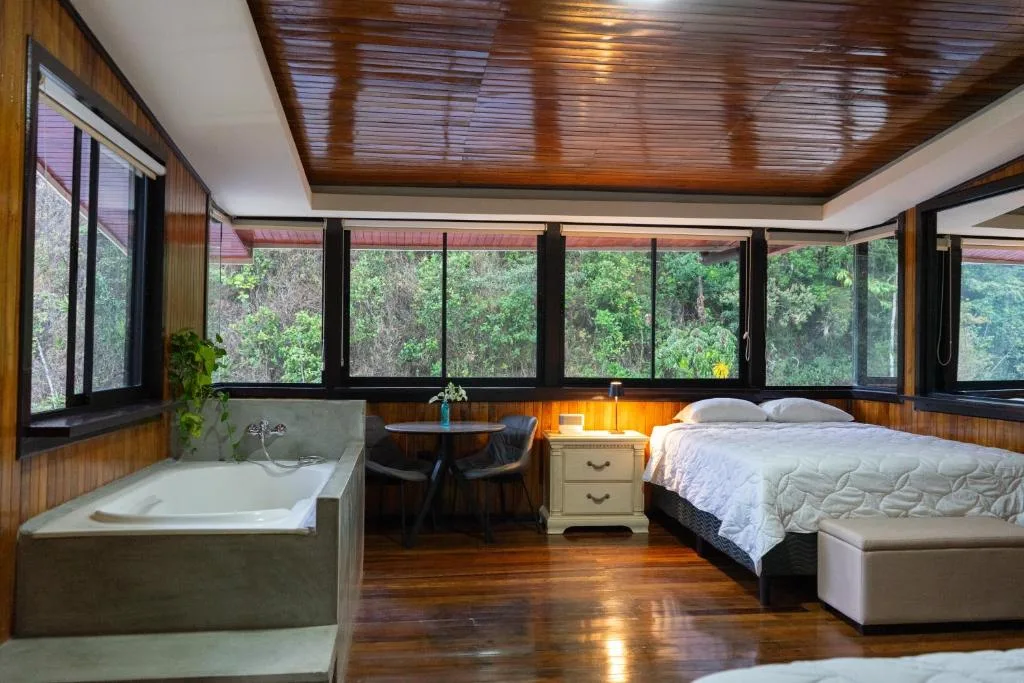 Casa Coyota Hotel — 2