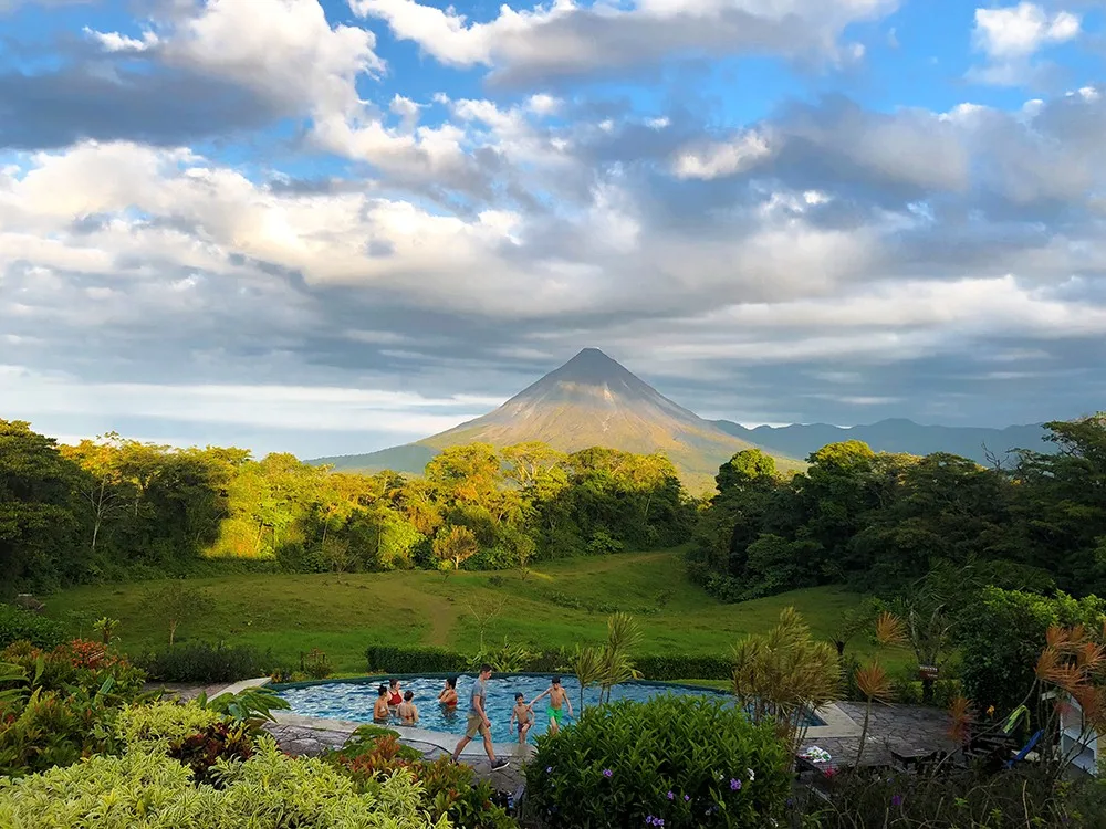 Hotel Arenal Lodge 16.17 — 5