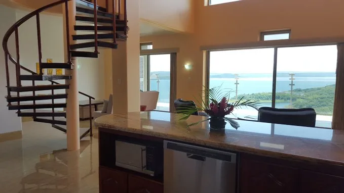 Lake Arenal Condos