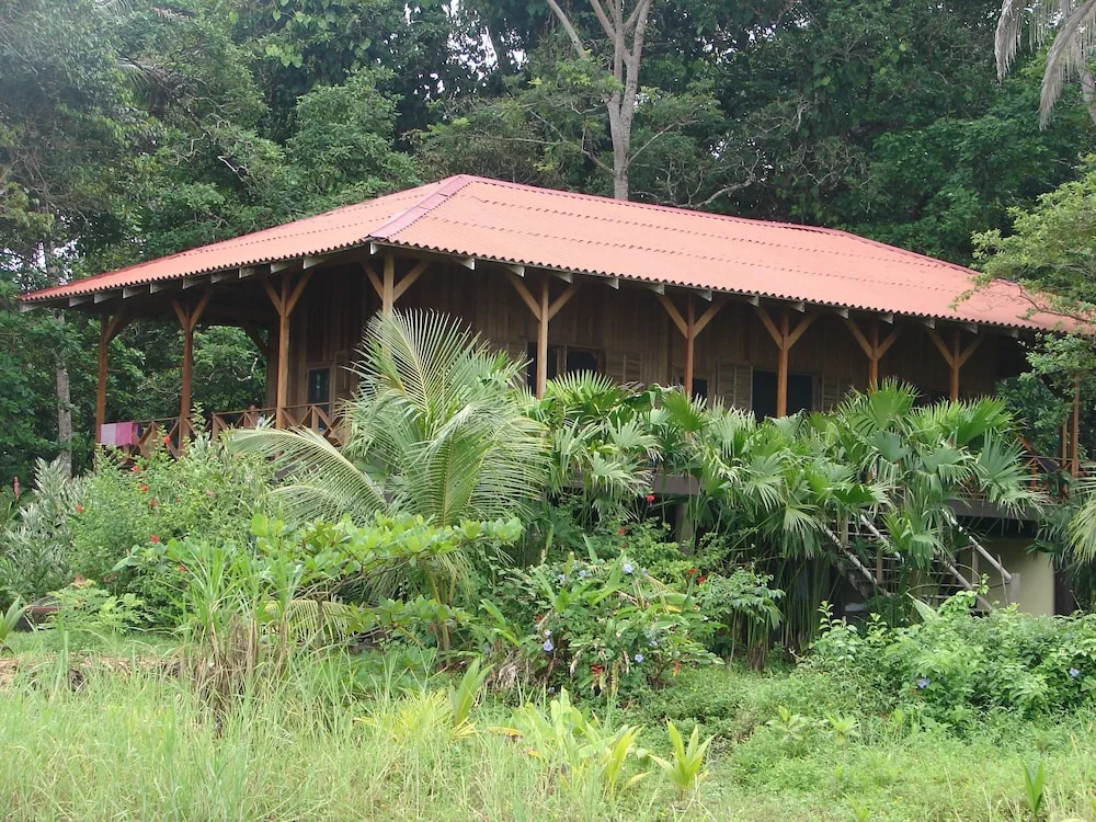 Casa Grande Eco Lodge at Pacuare Reserve — 3
