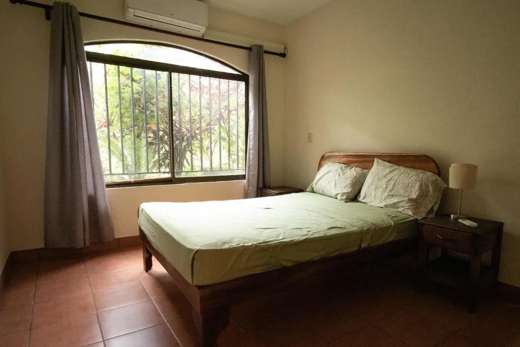 Anona Guesthouse — 2