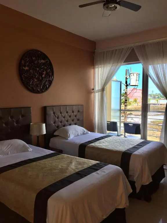 Park Hotel — 2