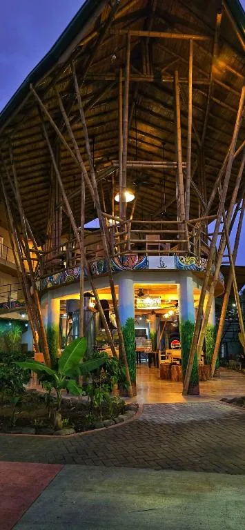 Bonding Coffee Roaster Café & Hotel — 4